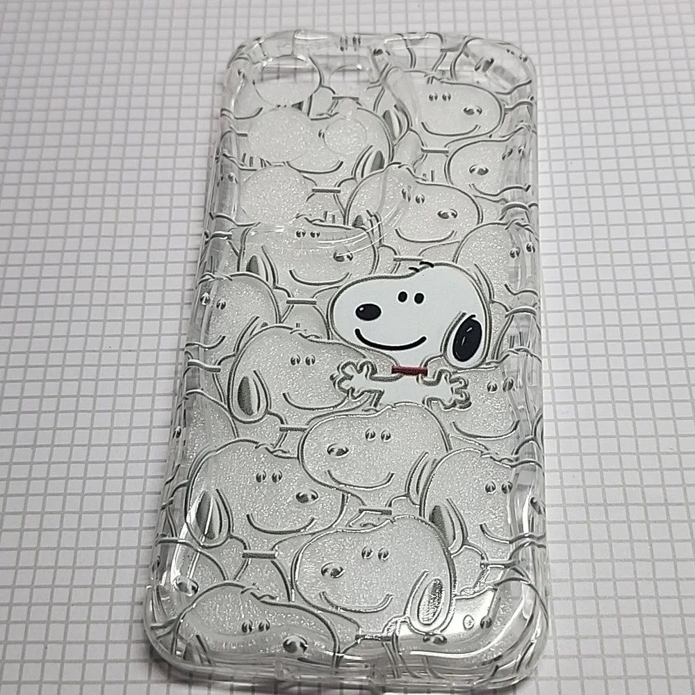 Brand new Samsung Galaxy S25 Ultra Snoopy Silicone Phonecase
